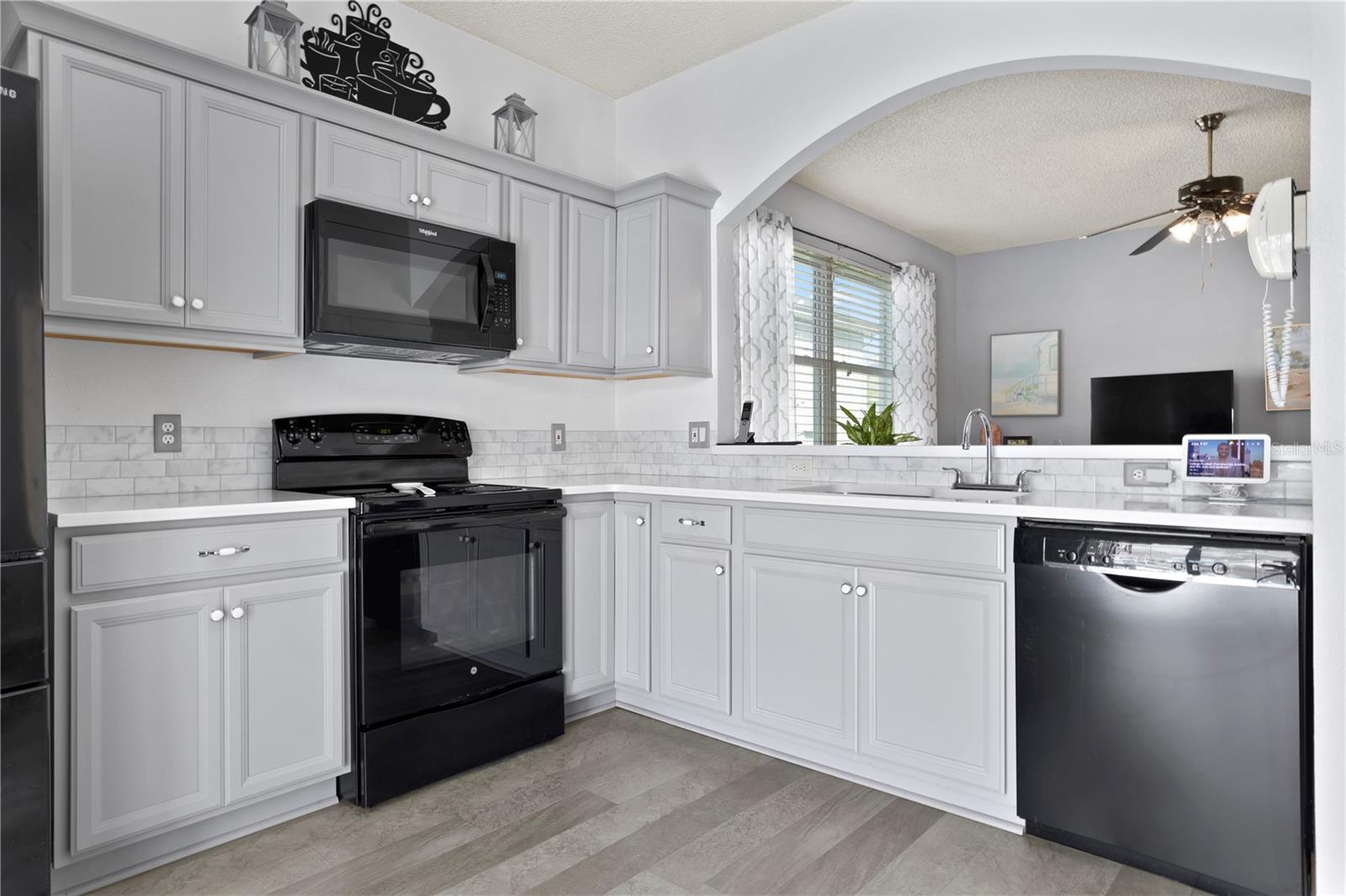 Image 4 of 20 For 2057 Swift Road