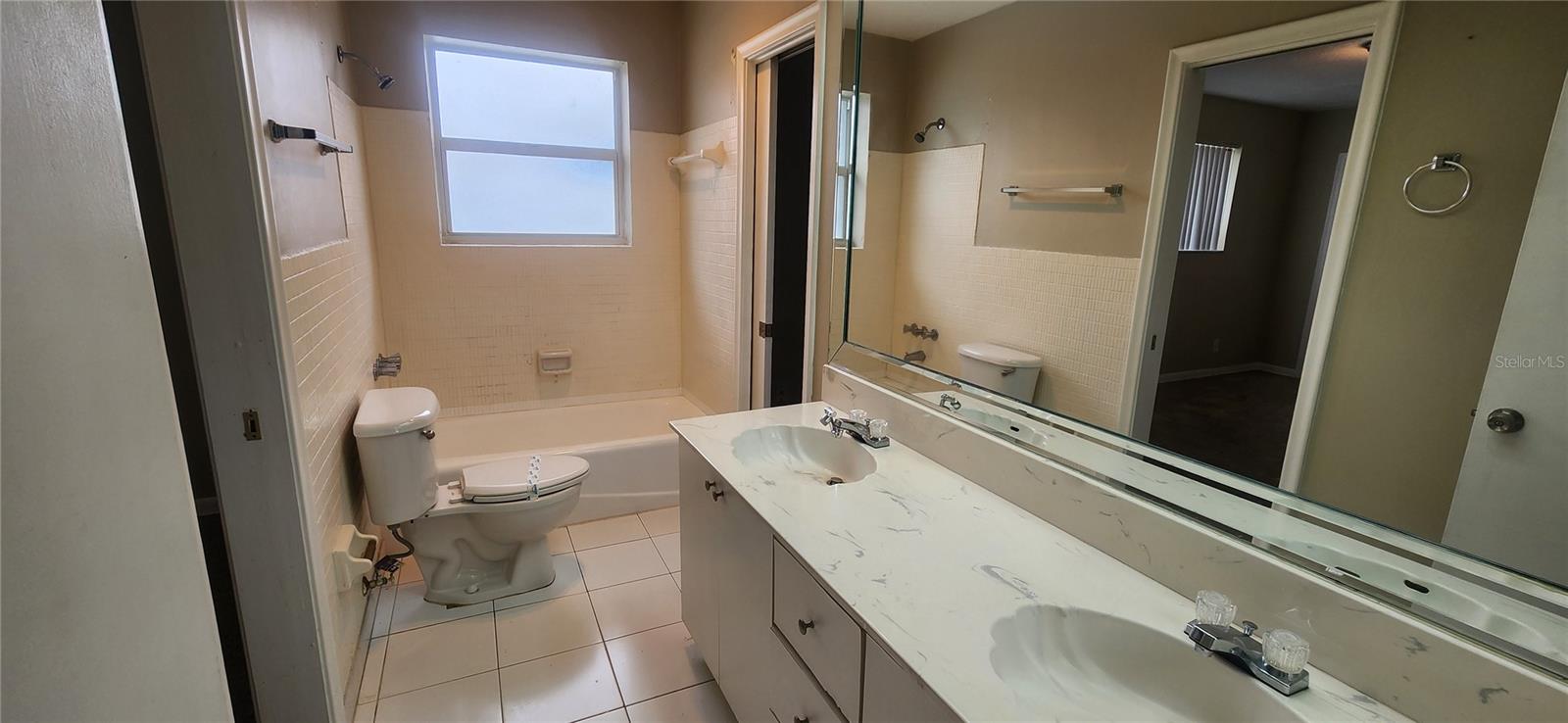 Image 12 of 15 For 6110 19th Avenue