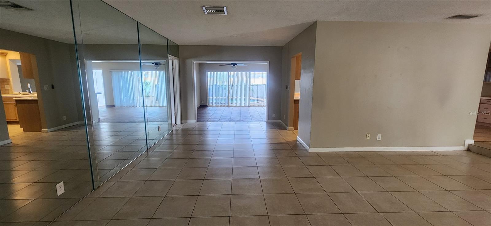 Image 5 of 15 For 6110 19th Avenue