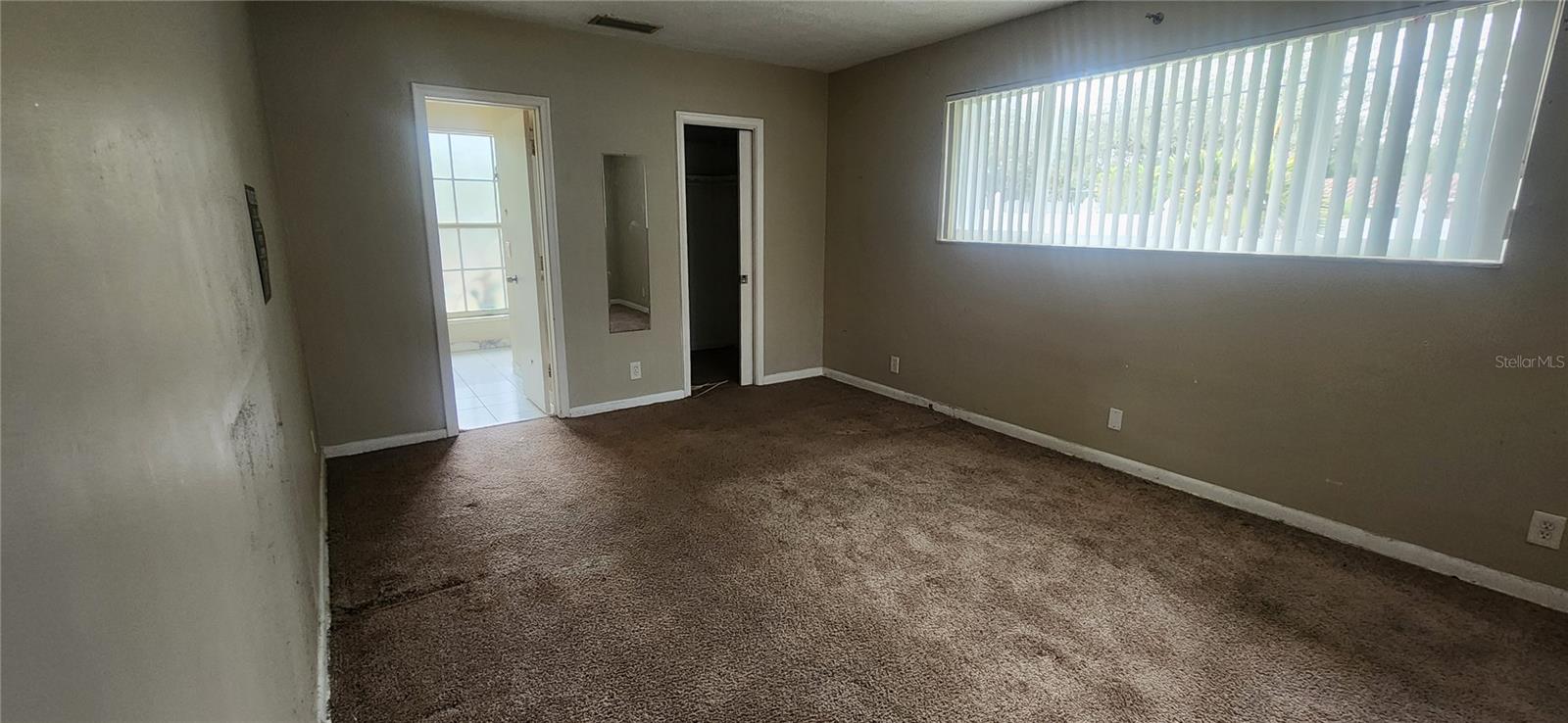 Image 8 of 15 For 6110 19th Avenue