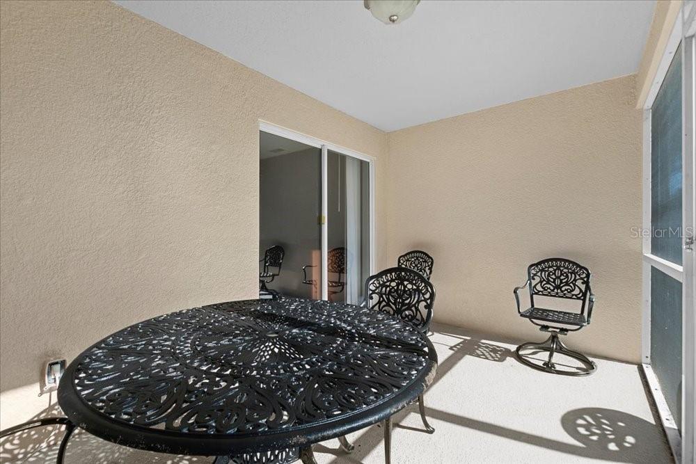 Image 34 of 40 For 1679 Grandeflora Avenue