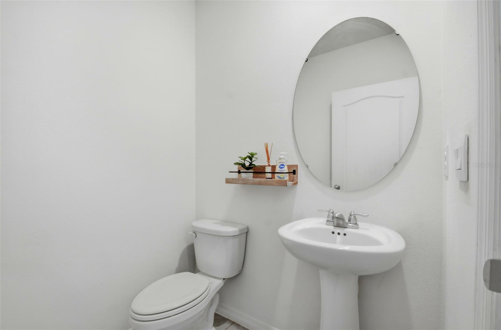 Image 16 of 34 For 5592 Galloping Drive