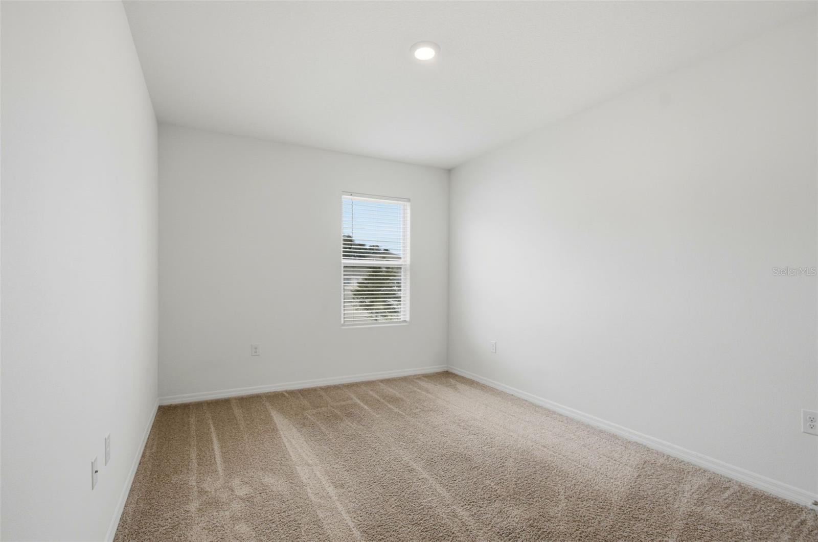 Image 24 of 34 For 5592 Galloping Drive