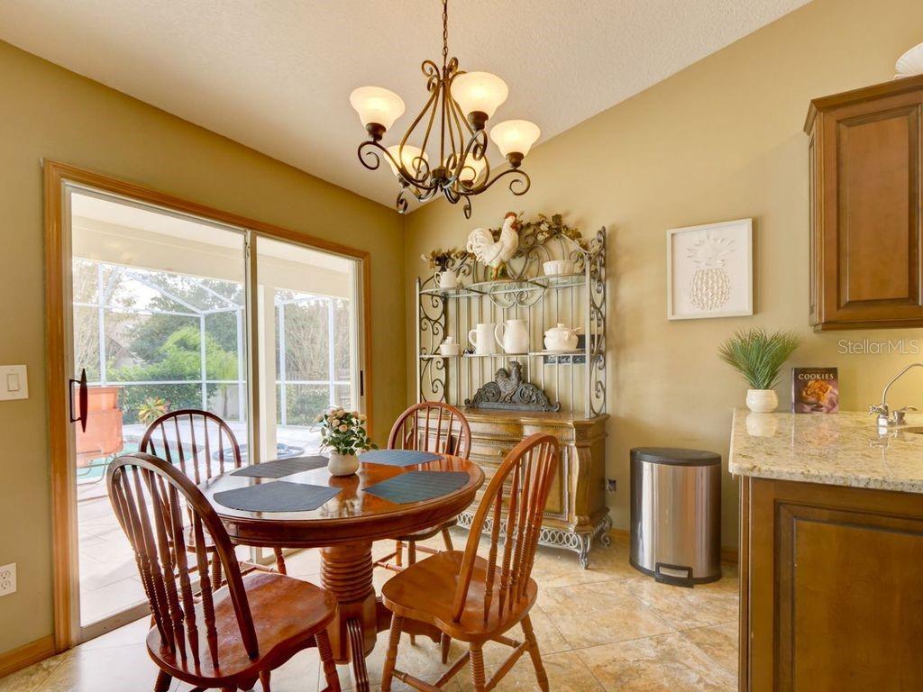 Image 18 of 39 For 4245 Lori Loop