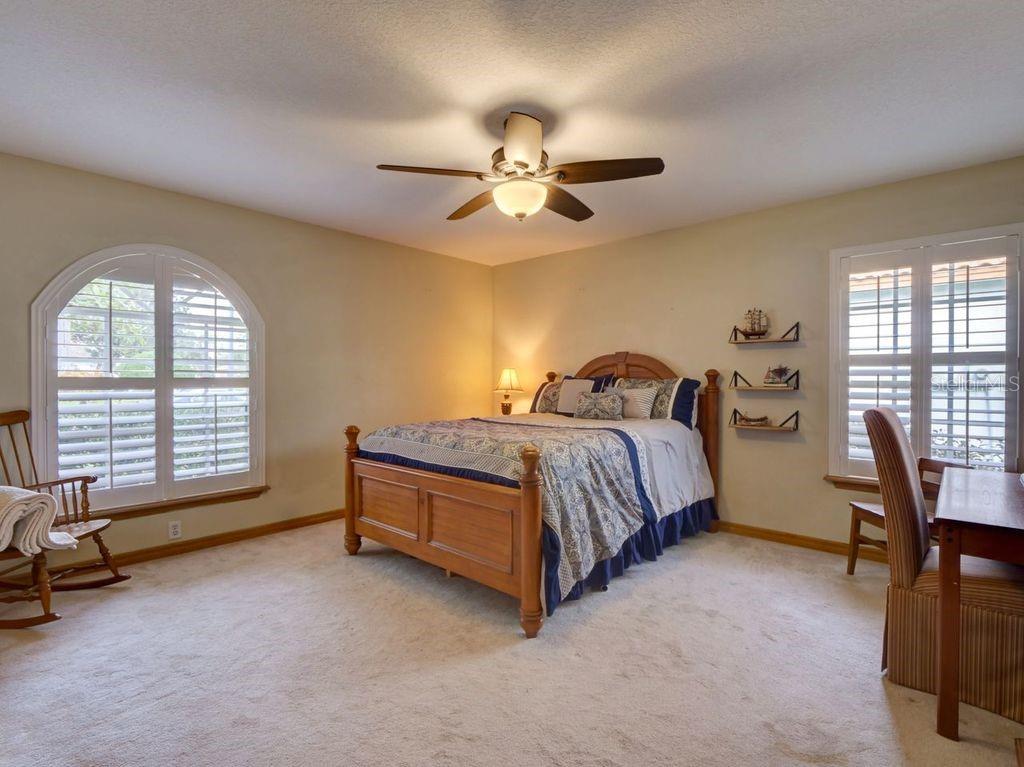 Image 26 of 39 For 4245 Lori Loop