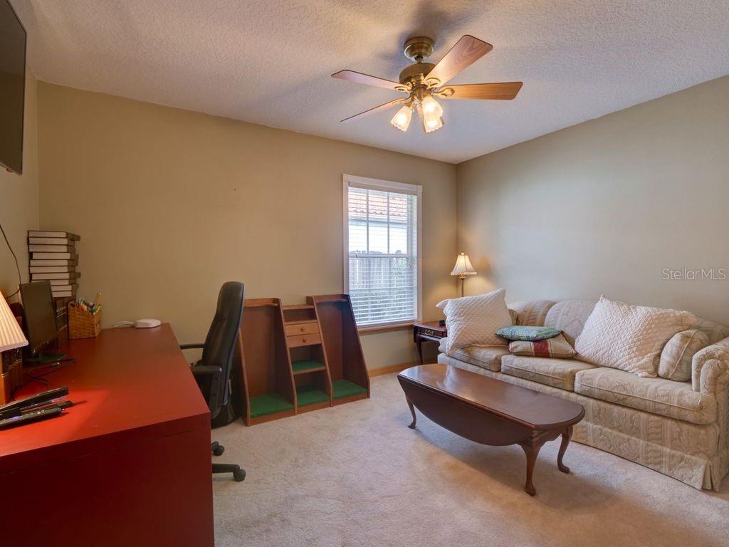 Image 27 of 39 For 4245 Lori Loop