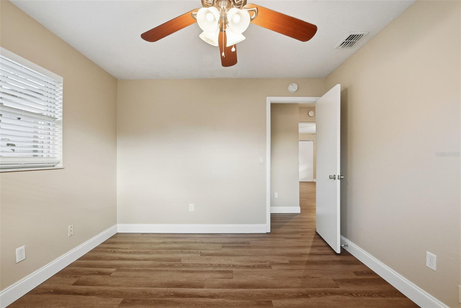 Image 17 of 29 For 7413 Fieldcrest Avenue