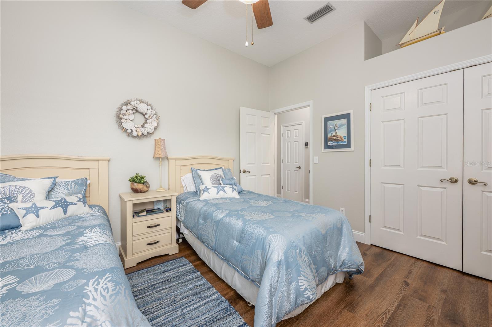 Image 25 of 39 For 4437 Little Water Street