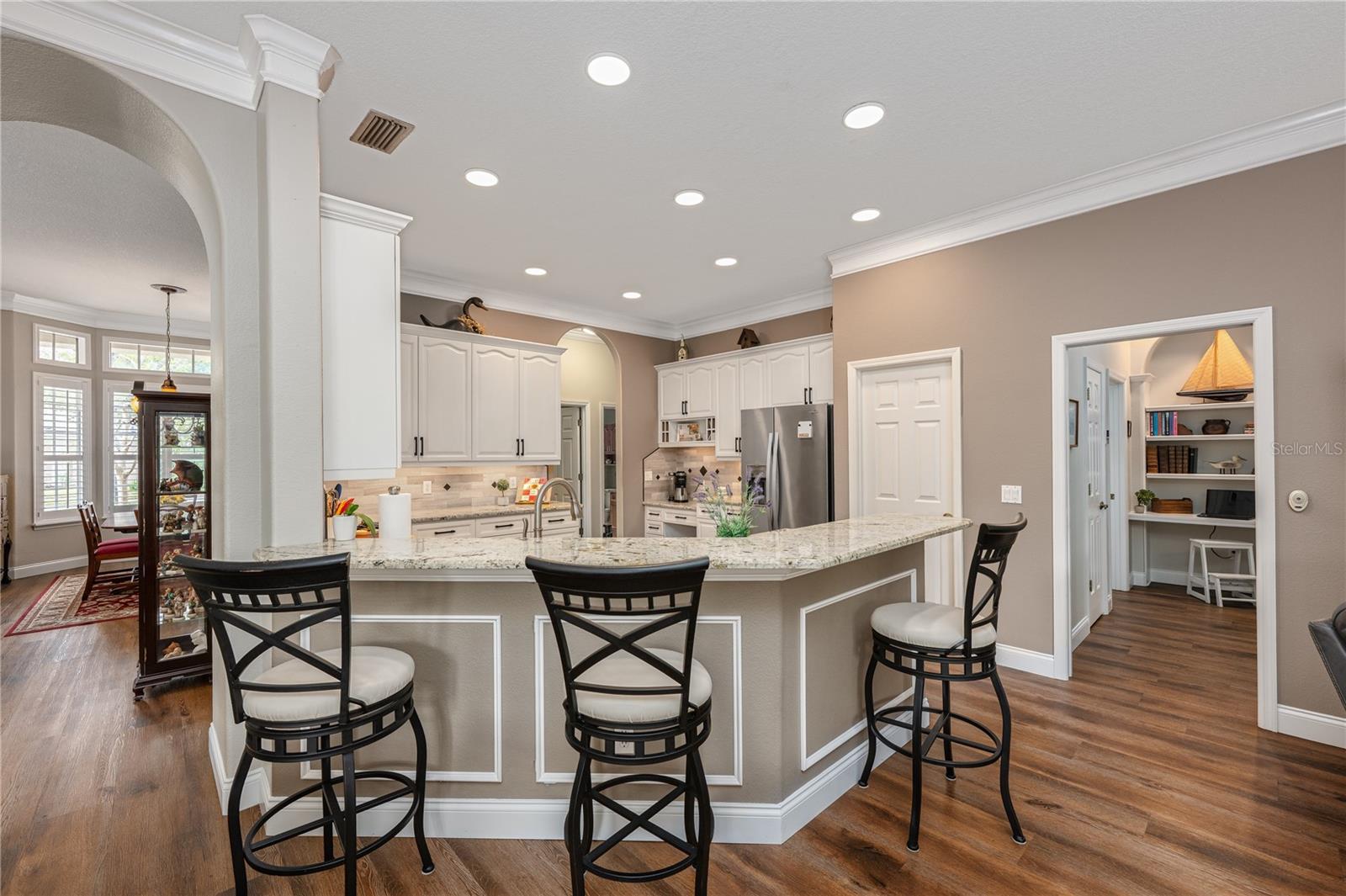 Image 6 of 39 For 4437 Little Water Street