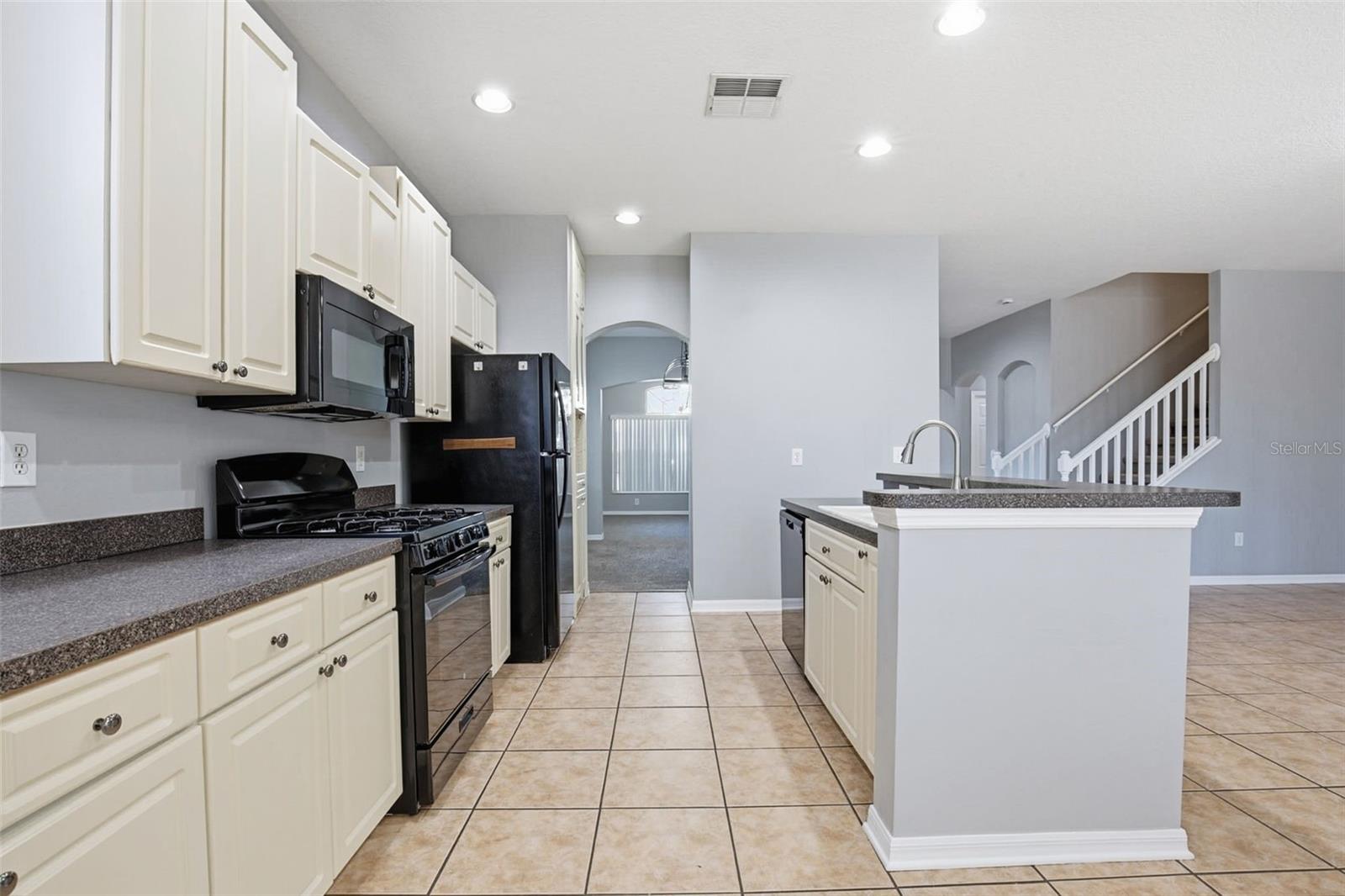 Image 18 of 50 For 6219 Gannetdale Drive