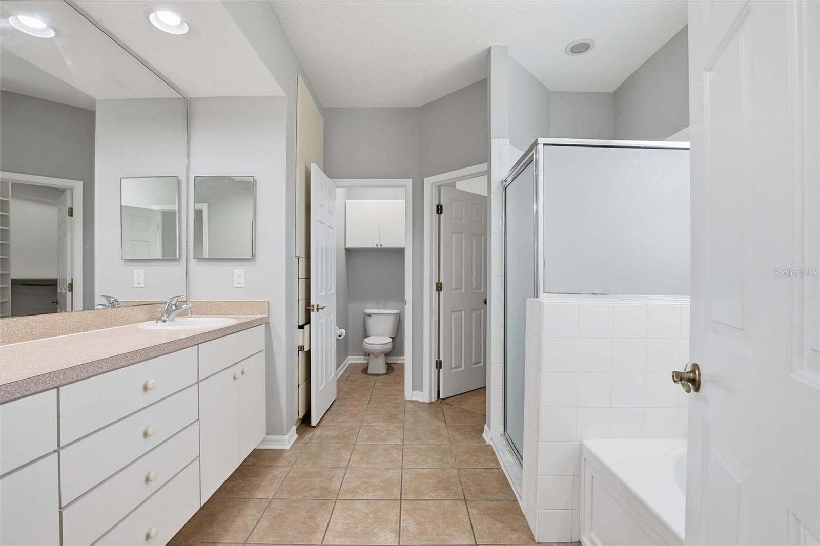 Image 35 of 50 For 6219 Gannetdale Drive