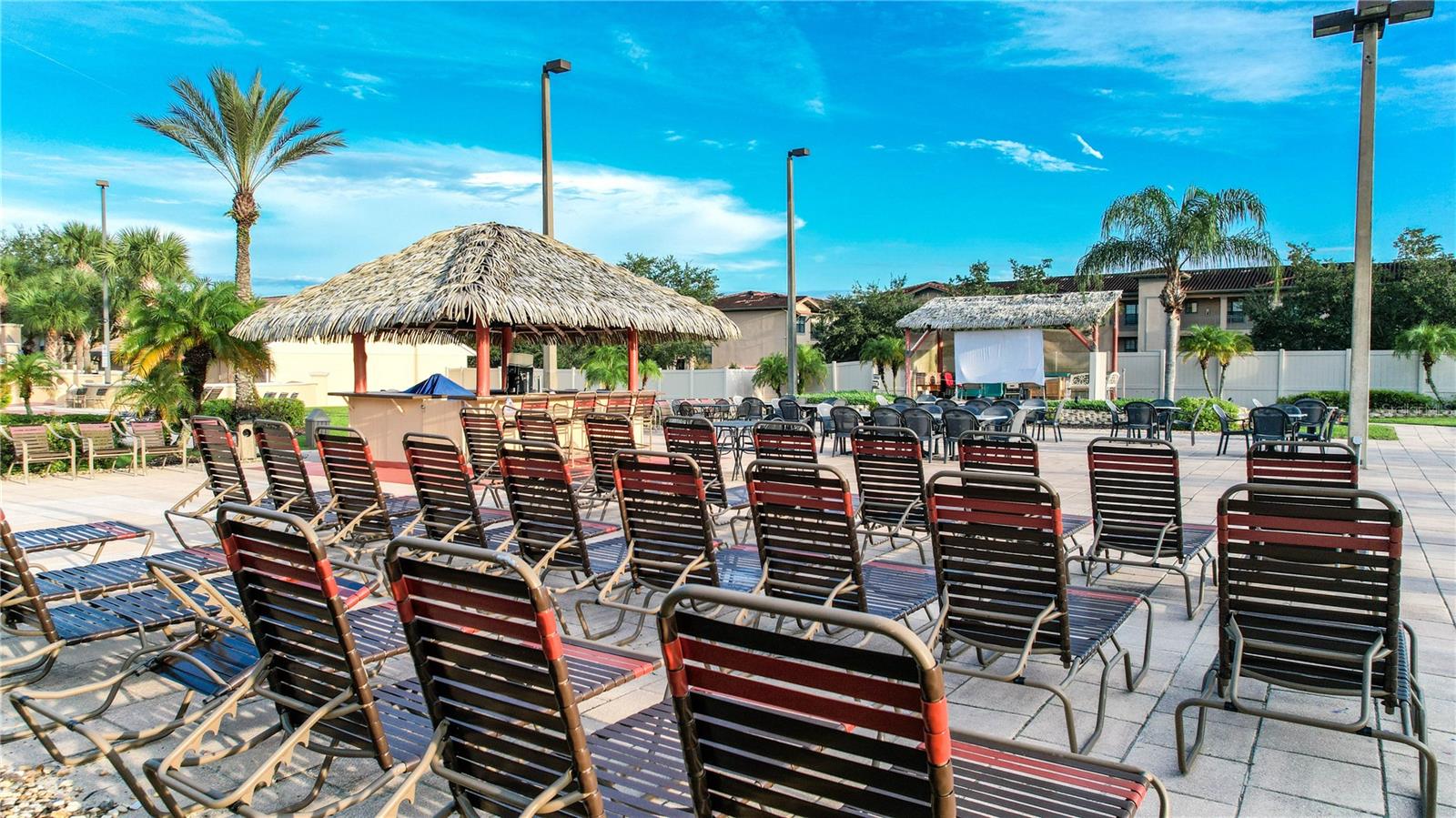 Image 41 of 49 For 141 La Mirage Street