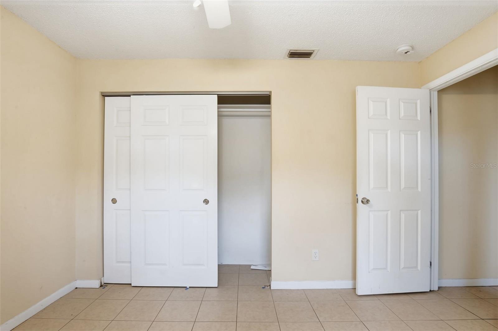 Image 26 of 32 For 1077 40th Avenue Ne