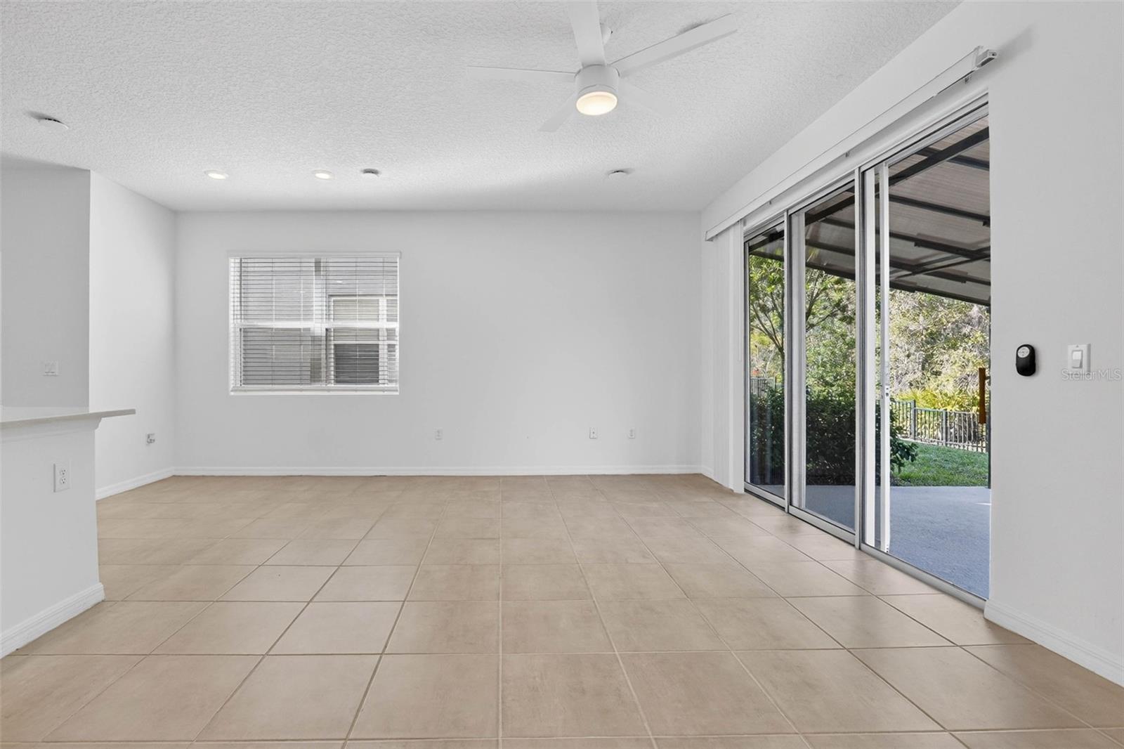 Image 17 of 45 For 3583 Davenport Creek Court