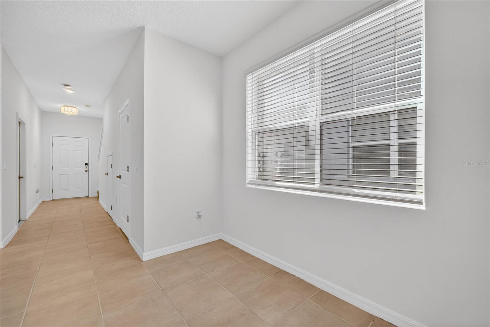 Image 5 of 45 For 3583 Davenport Creek Court