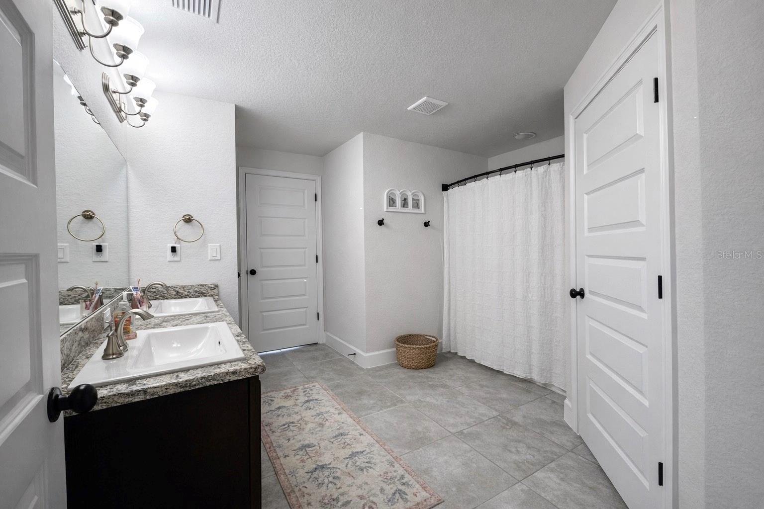 Image 9 of 18 For 1637 Denali Street