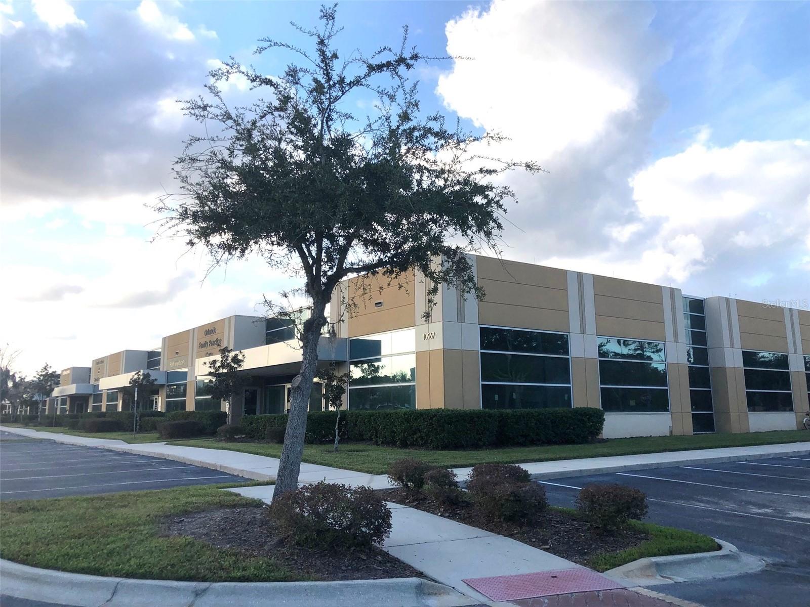 Image 39 of 39 For 10967 Lake Underhill Road 135