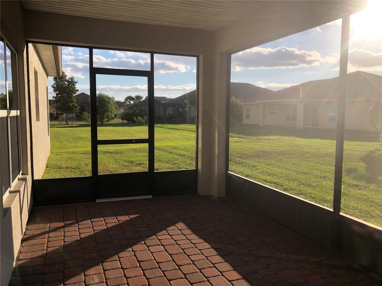 Image 18 of 25 For 3211 Silver Fin Way