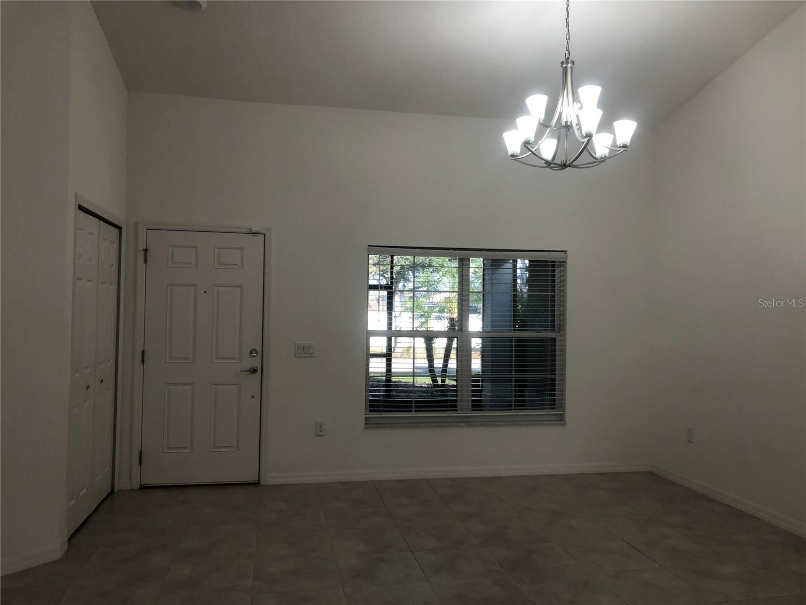 Image 3 of 25 For 3211 Silver Fin Way