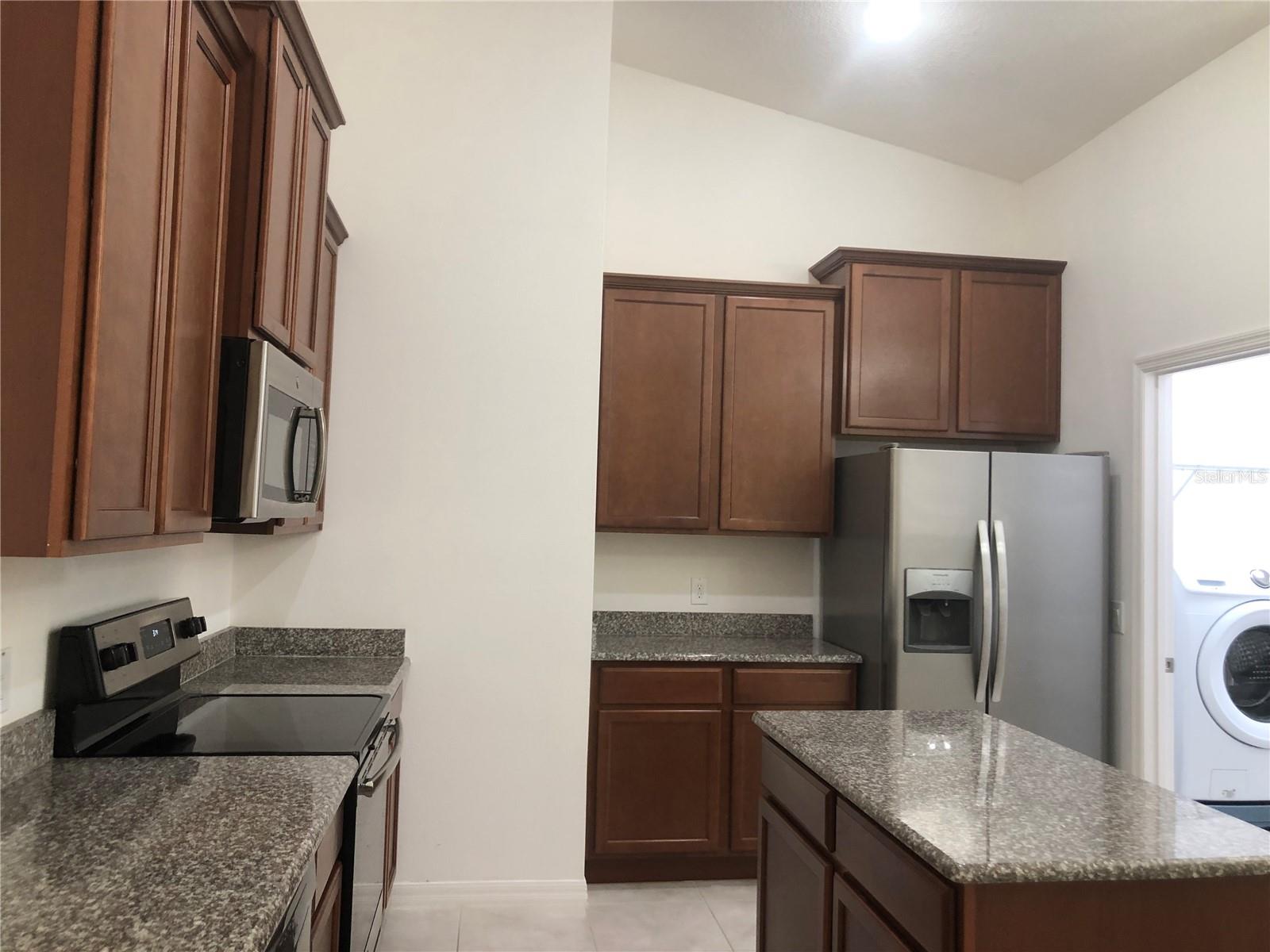 Image 5 of 25 For 3211 Silver Fin Way