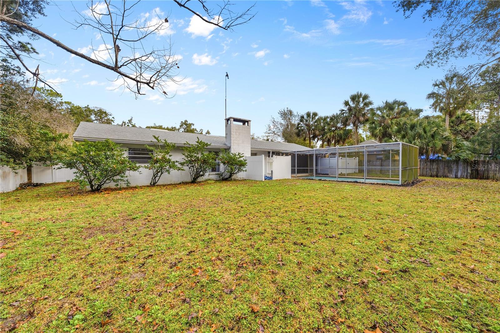 Image 50 of 64 For 1002 Pine Tree Drive