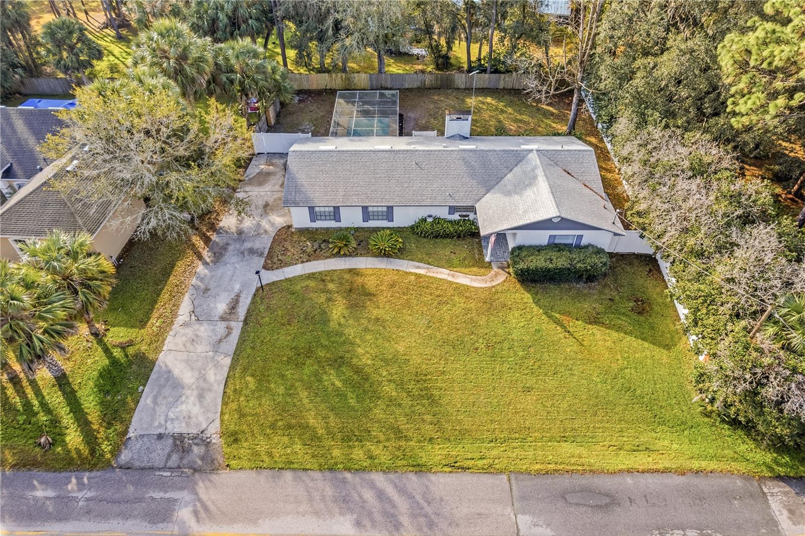 Image 52 of 64 For 1002 Pine Tree Drive