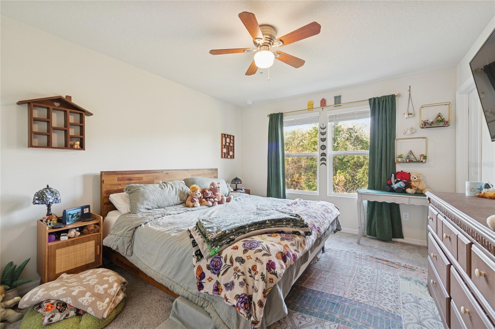 Image 13 of 23 For 4705 Sparkling Shell Avenue