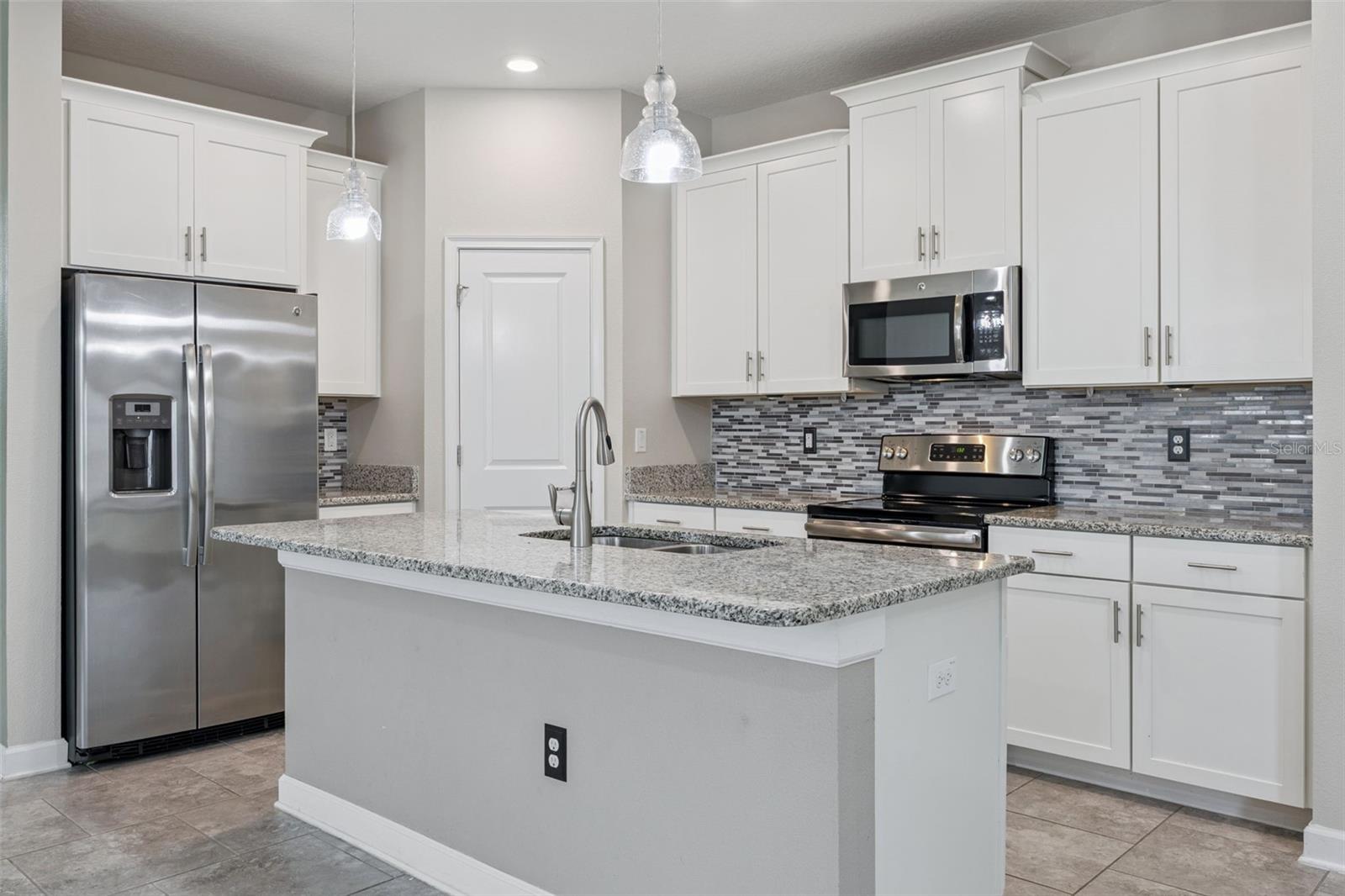 Image 23 of 46 For 3464 Embers Lane