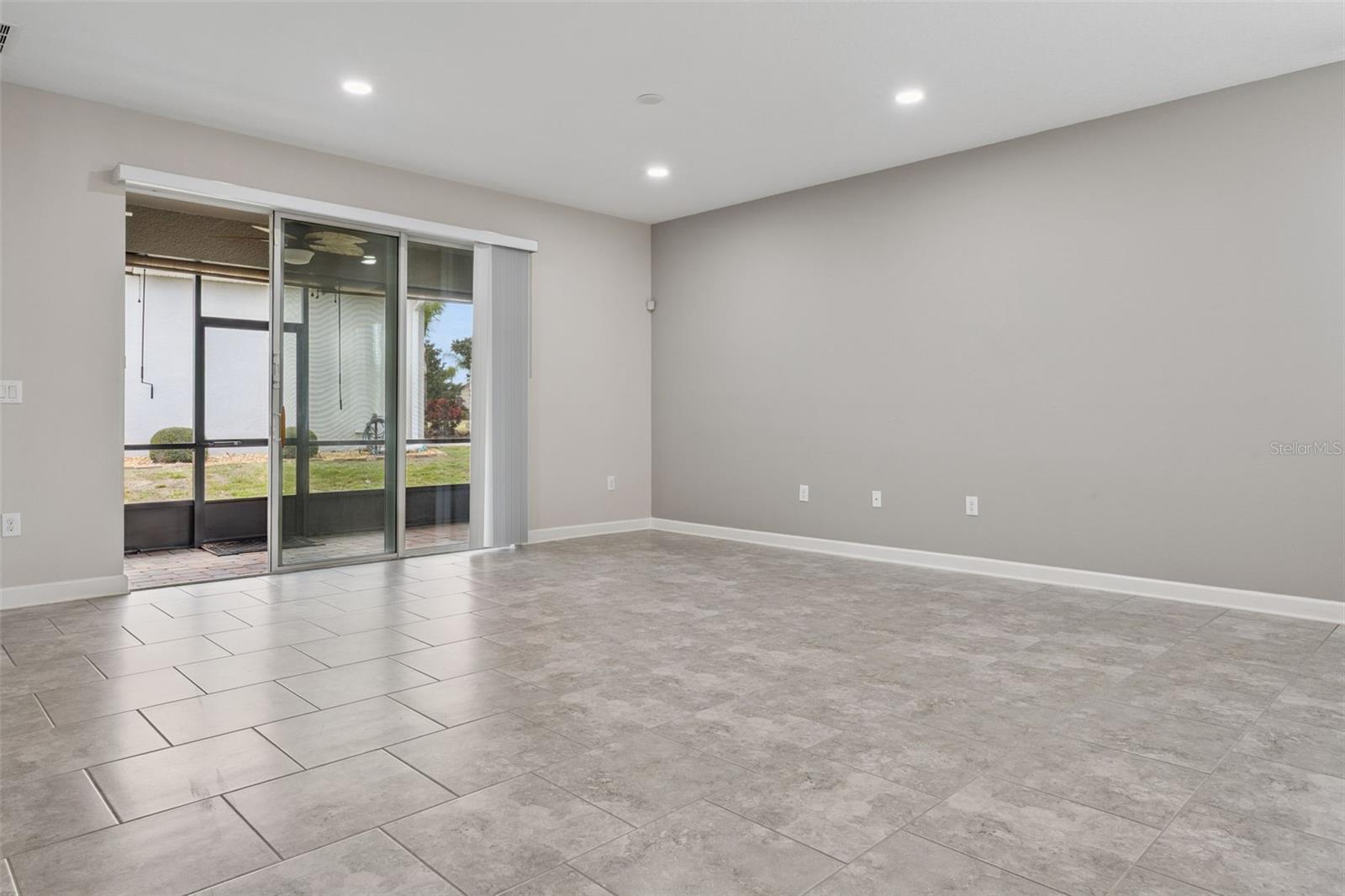 Image 5 of 46 For 3464 Embers Lane