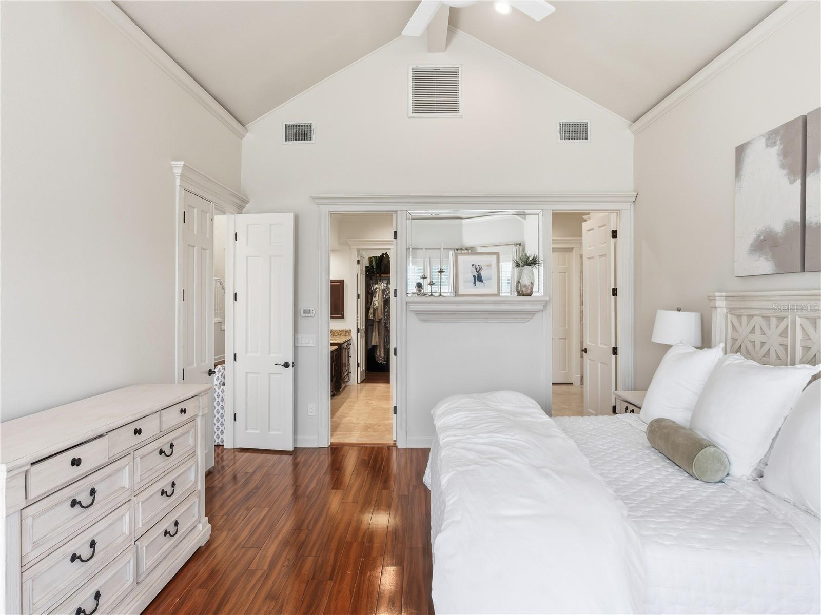 Image 13 of 39 For 10509 Cromwell Grove Terrace