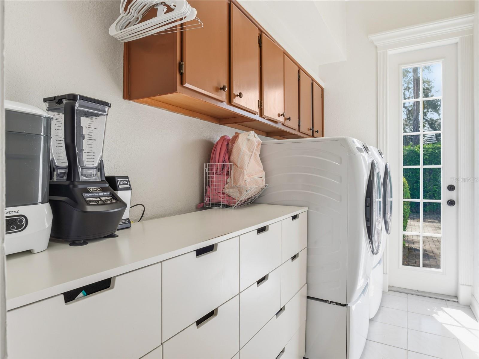 Image 31 of 39 For 10509 Cromwell Grove Terrace