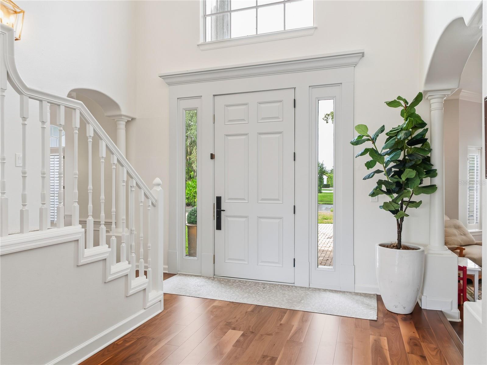 Image 5 of 39 For 10509 Cromwell Grove Terrace