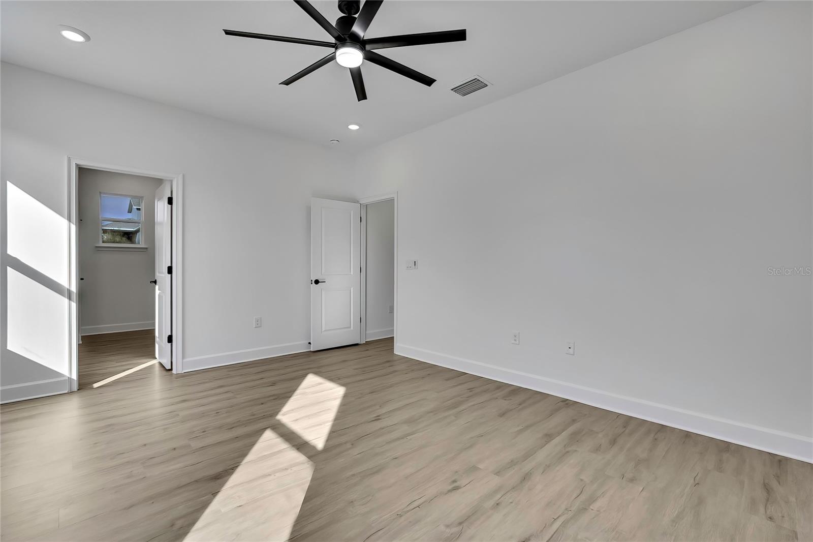 Image 27 of 47 For 6513 Owl Road