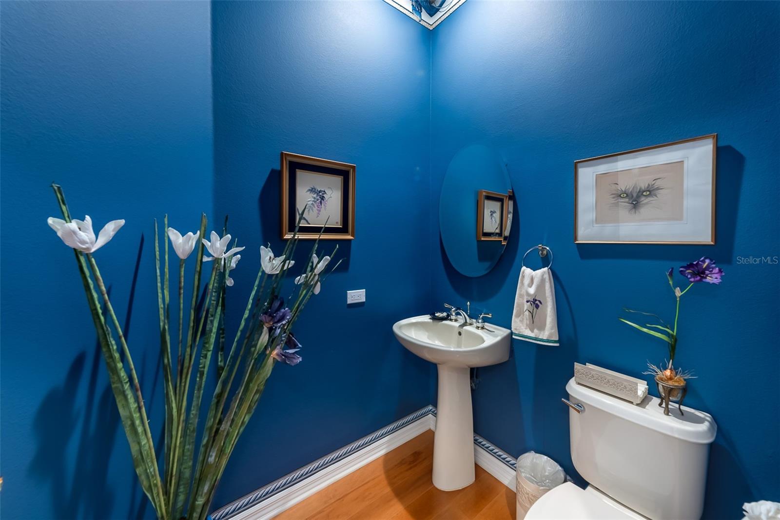 Image 12 of 46 For 5273 Shoreline Circle