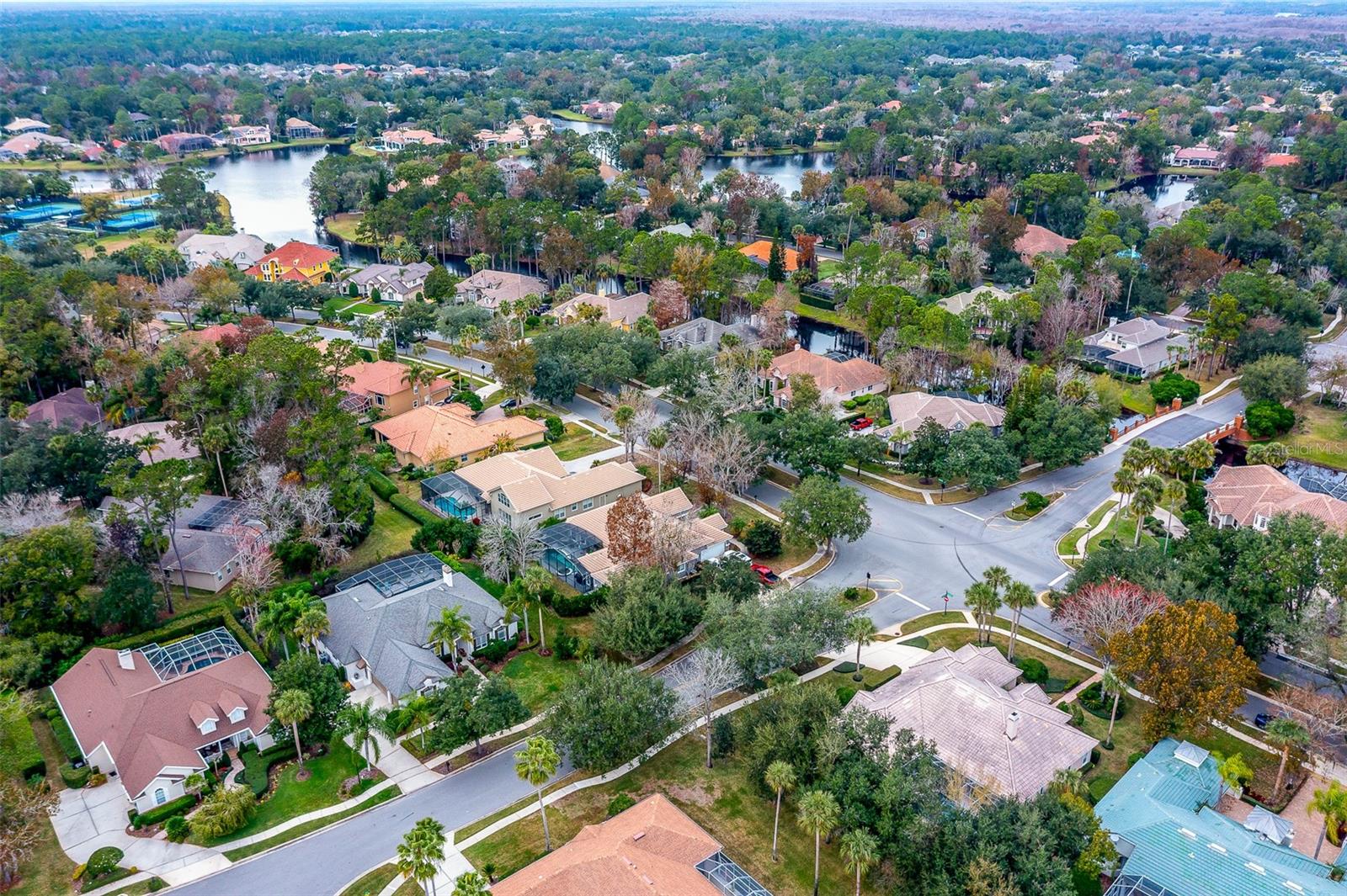 Image 35 of 46 For 5273 Shoreline Circle