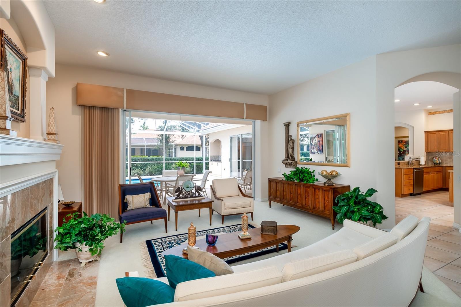 Image 9 of 46 For 5273 Shoreline Circle