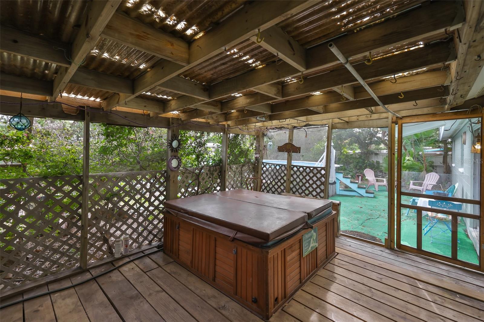 Image 23 of 27 For 10823 106th Street