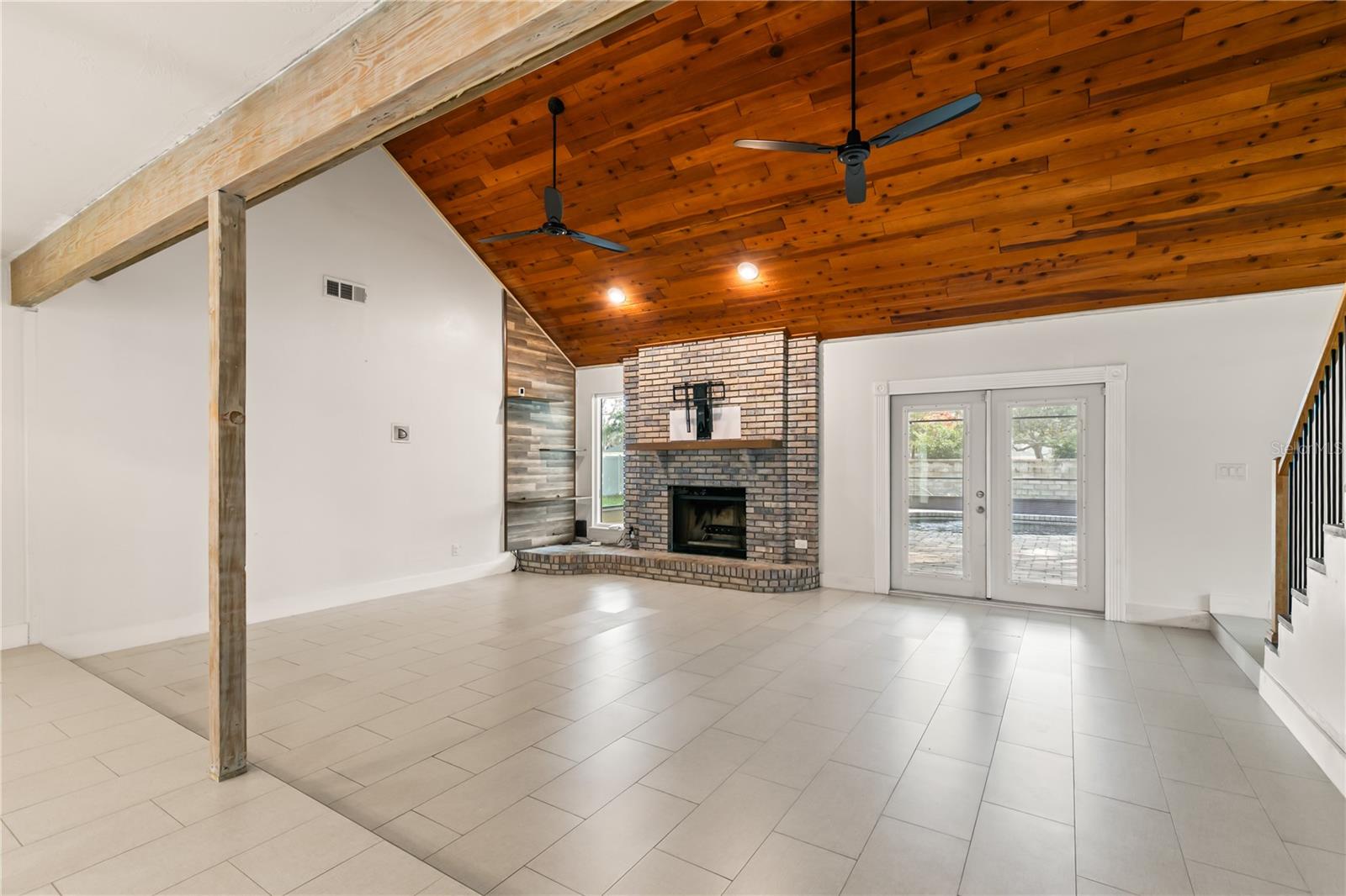 Image 13 of 36 For 4951 Courtland Loop