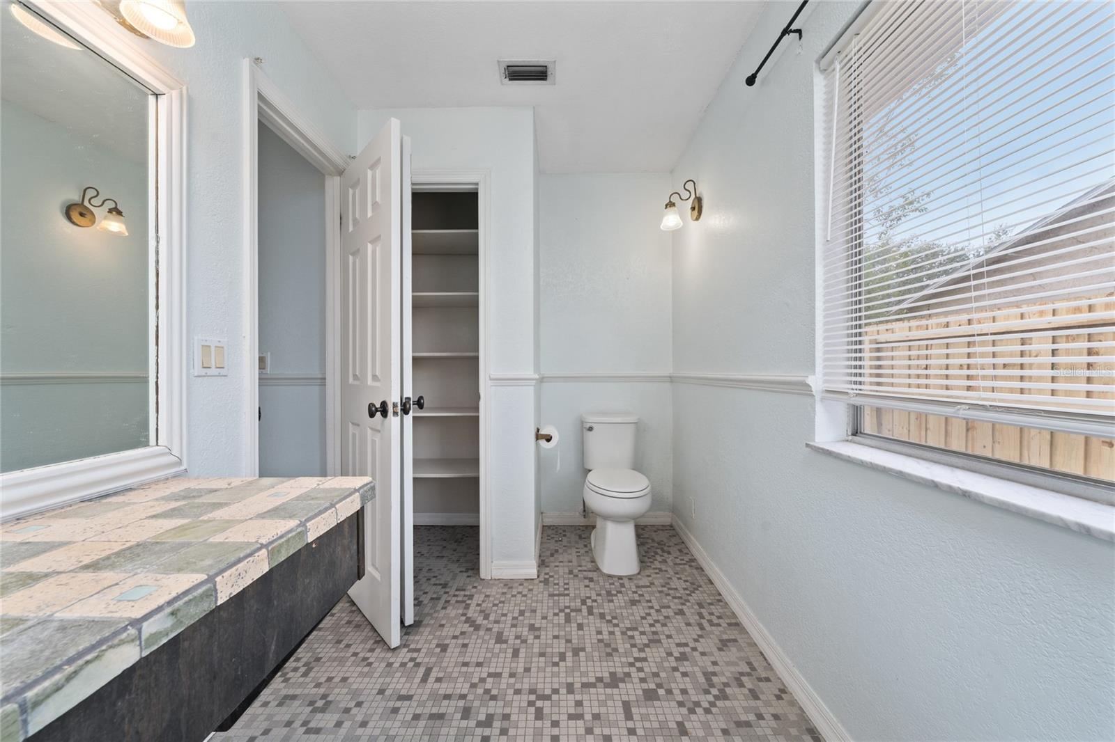 Image 11 of 25 For 245 Moonbeam Road