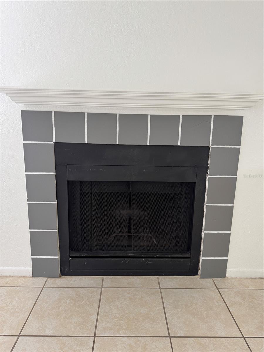 Image 5 of 22 For 4401 Thornbriar Lane 102