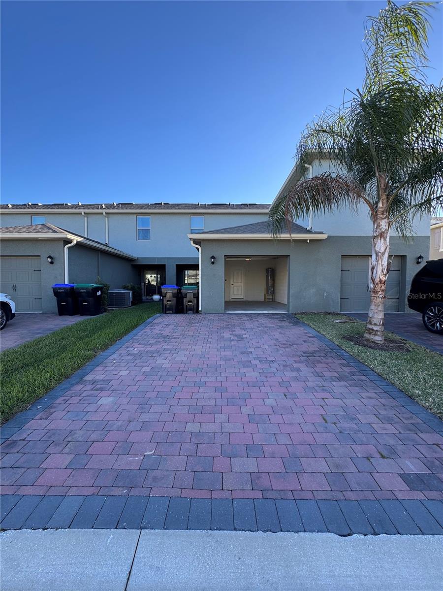 Image 20 of 48 For 12063 Holystone Street