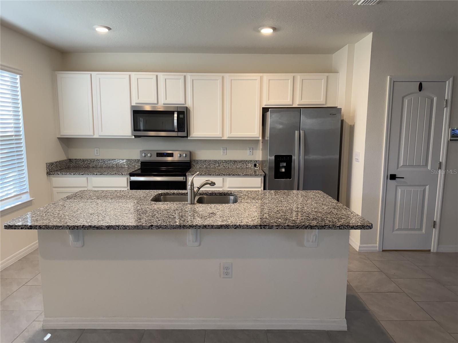 Image 6 of 48 For 12063 Holystone Street