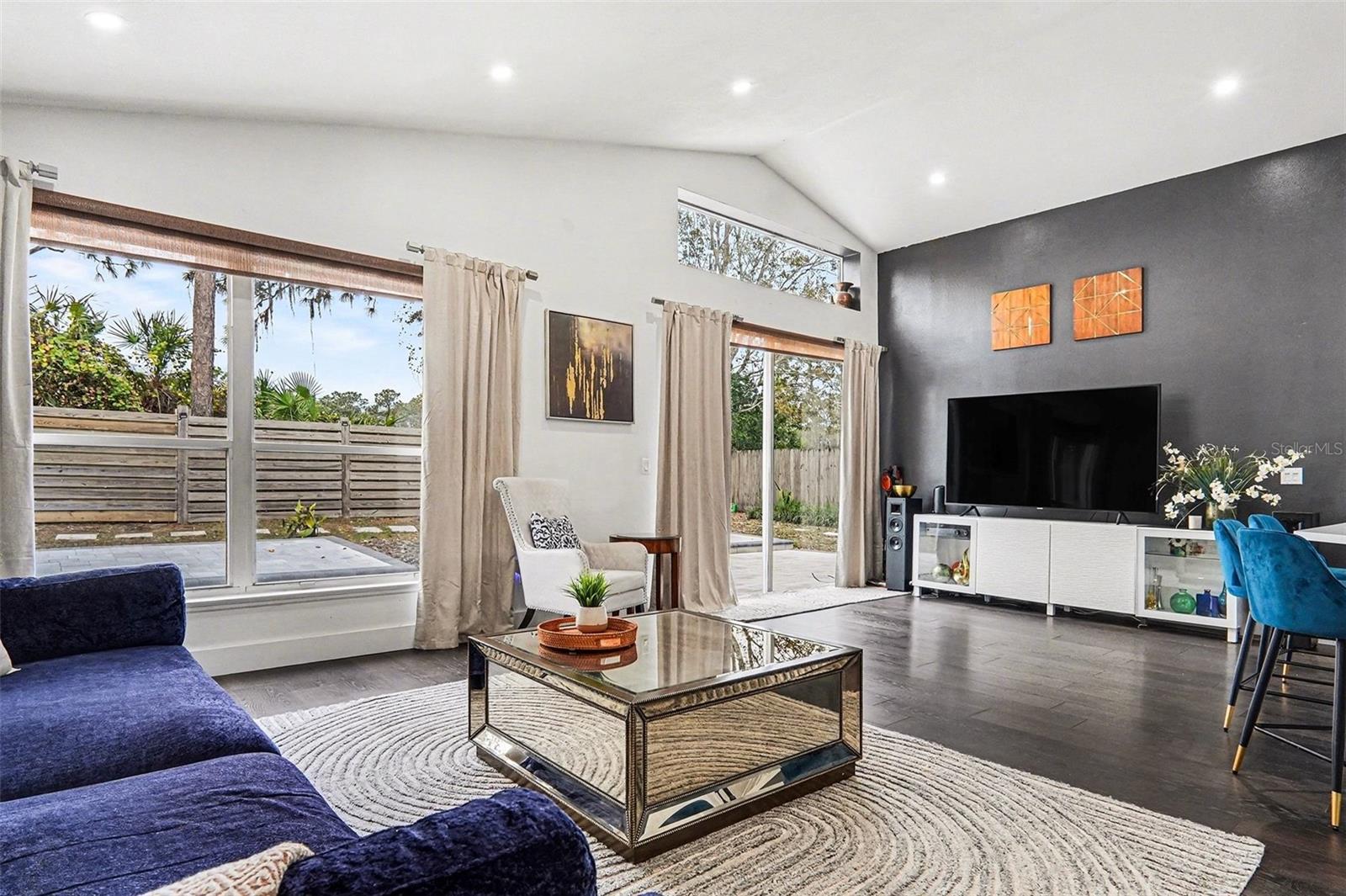 Image 6 of 23 For 4040 Forest Island Drive