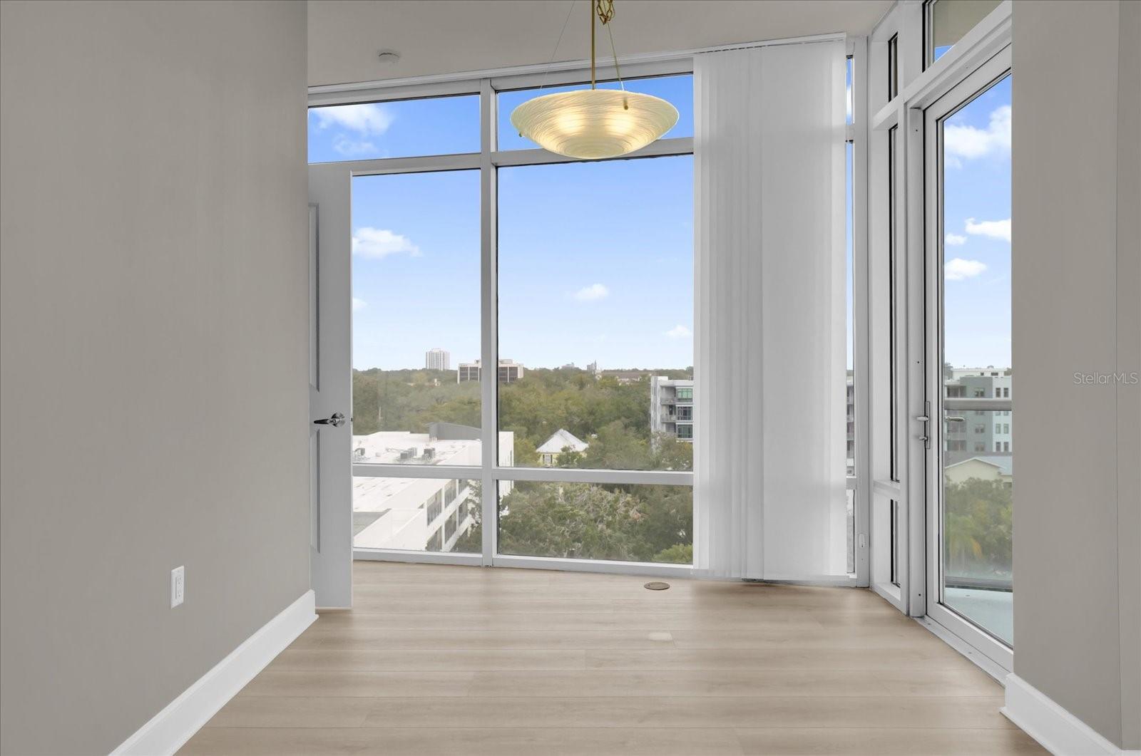 Image 15 of 38 For 101 Eola Drive 802