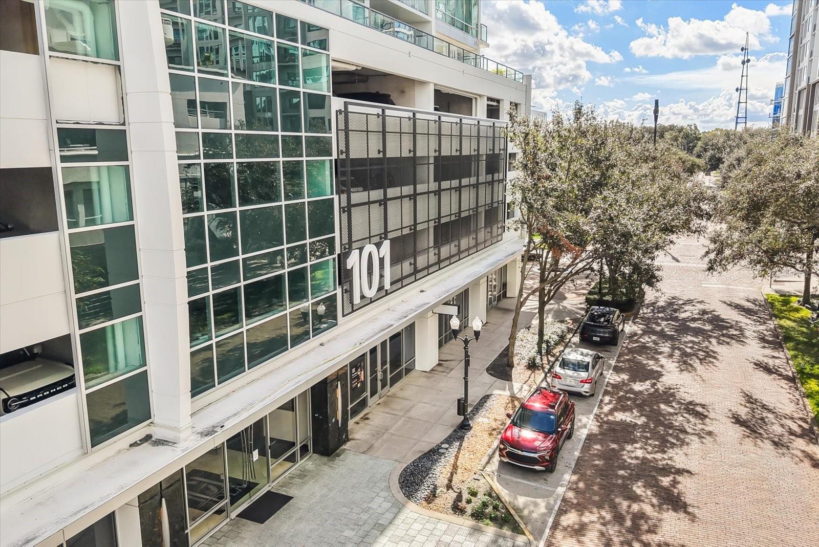 Image 2 of 38 For 101 Eola Drive 802