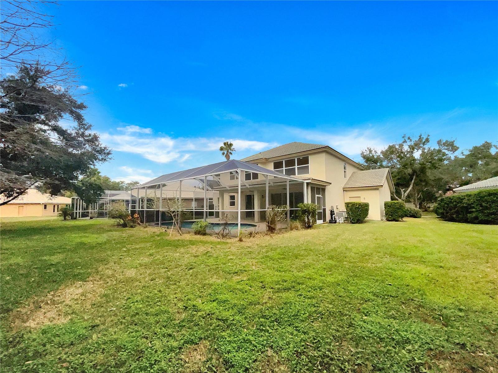 Listing photo id 26 for 18105 Regents Square Drive