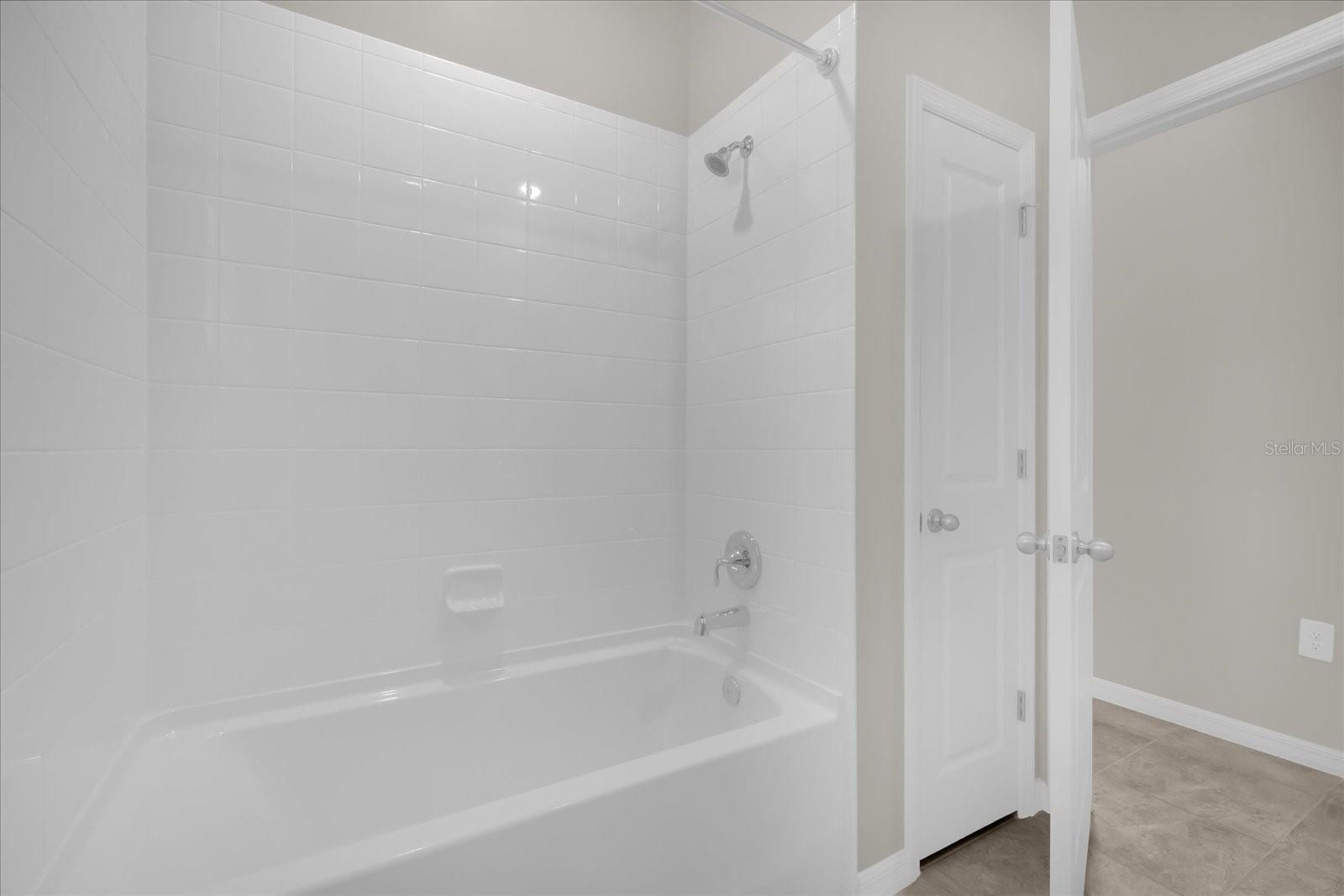 Image 20 of 33 For 5268 48th Place