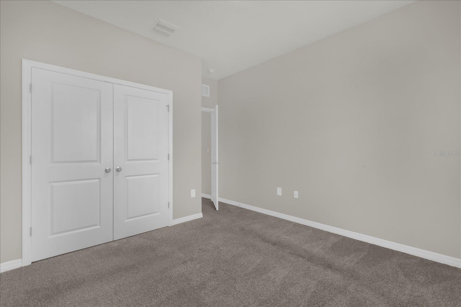 Image 22 of 33 For 5268 48th Place