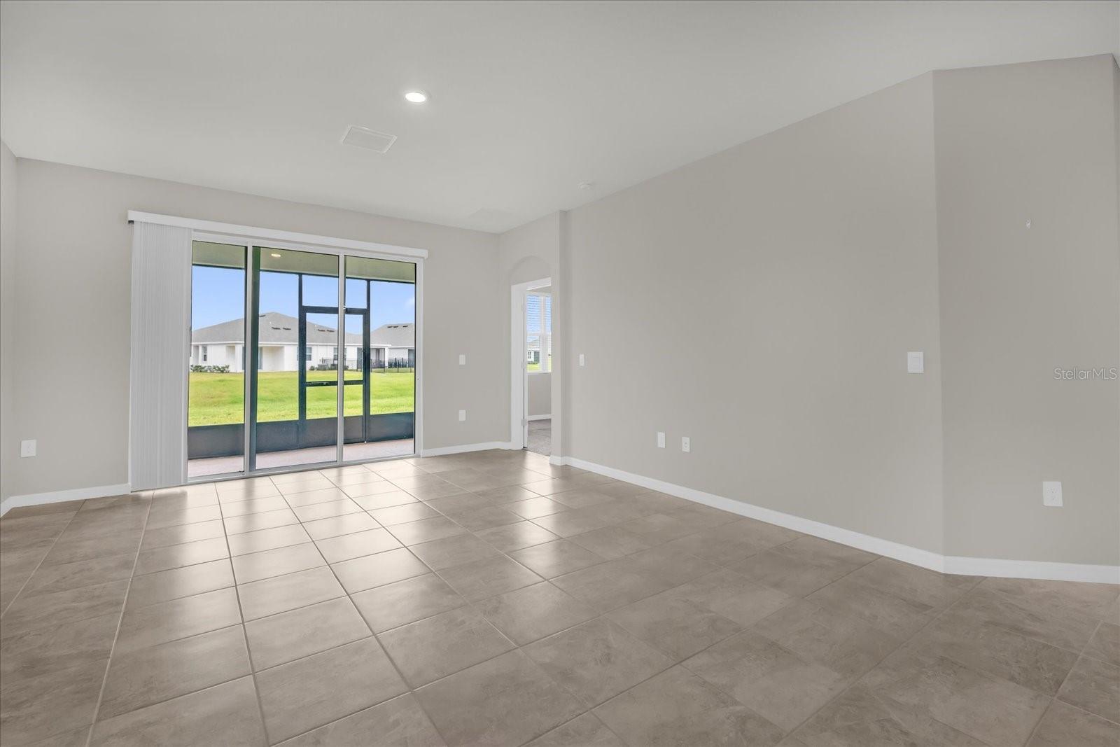 Image 3 of 33 For 5268 48th Place