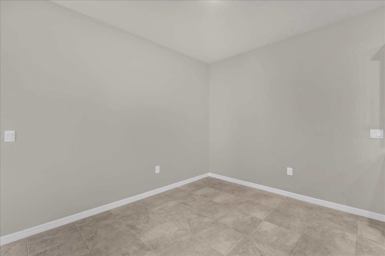 Image 6 of 33 For 5268 48th Place